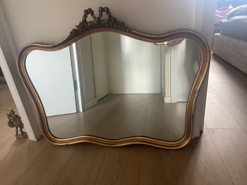 Antique large curved gold - large,